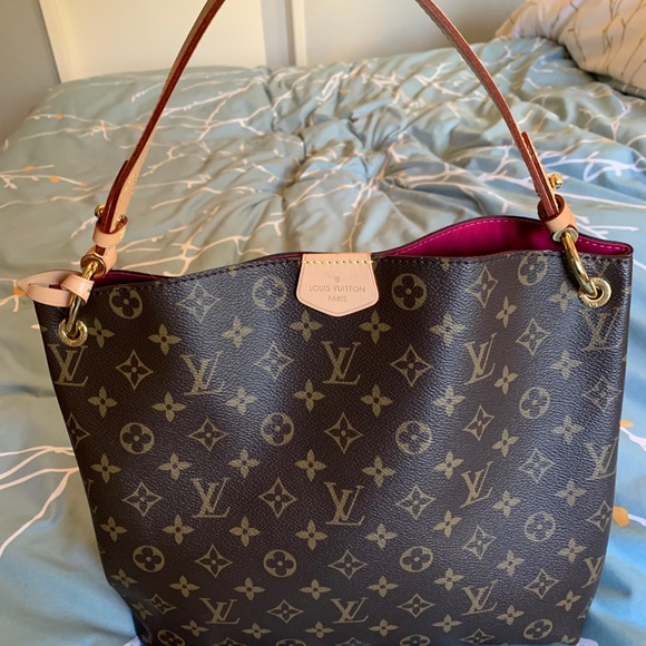 Louis Vuitton Handbags - Louis Vuitton Graceful PM